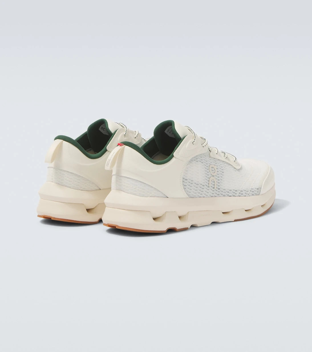 On - x Zendaya Cloudzone Moon sneakers