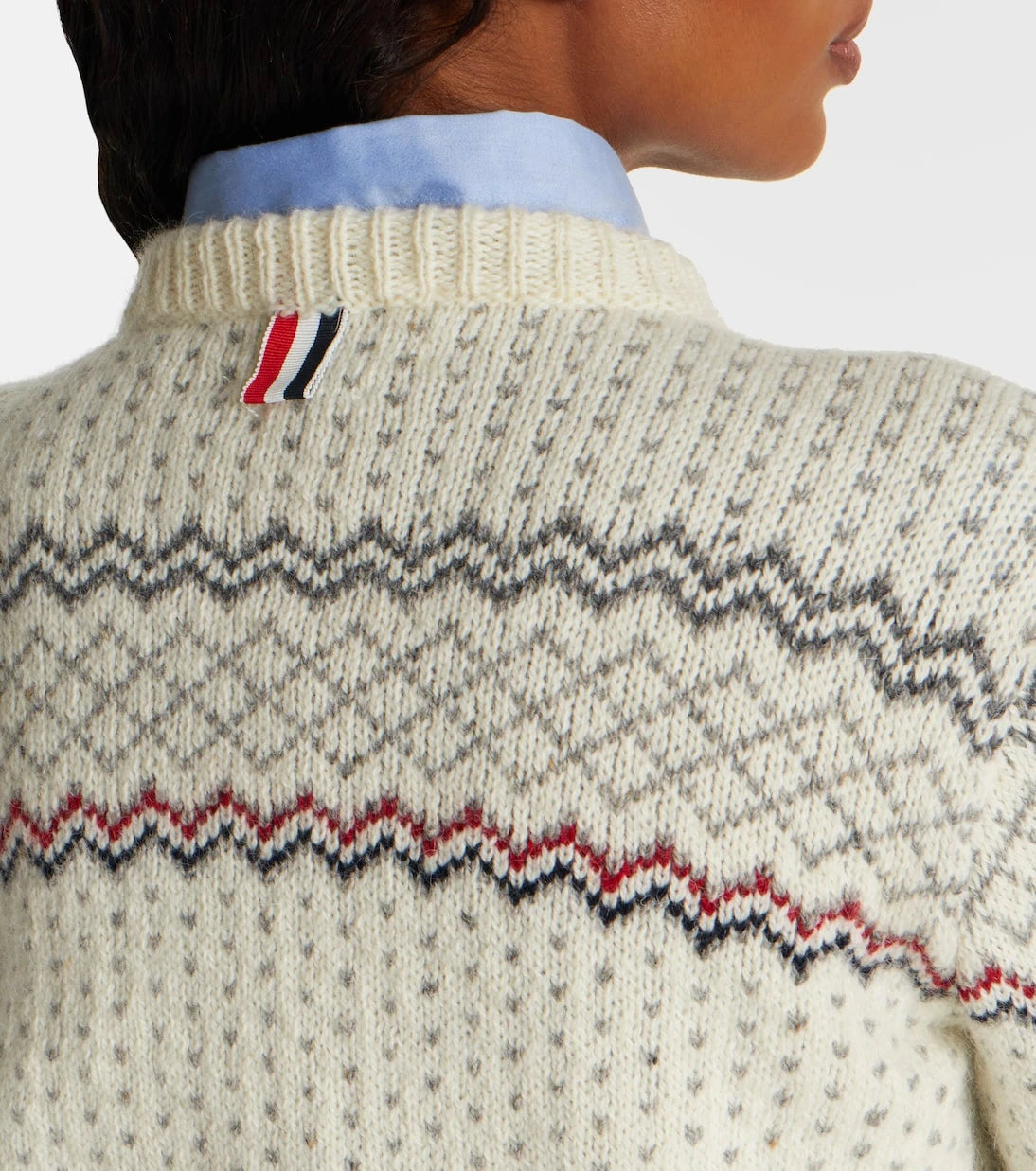 Thom Browne - سترة كارديغان من الصوف والموهير بنقشة فير آيل