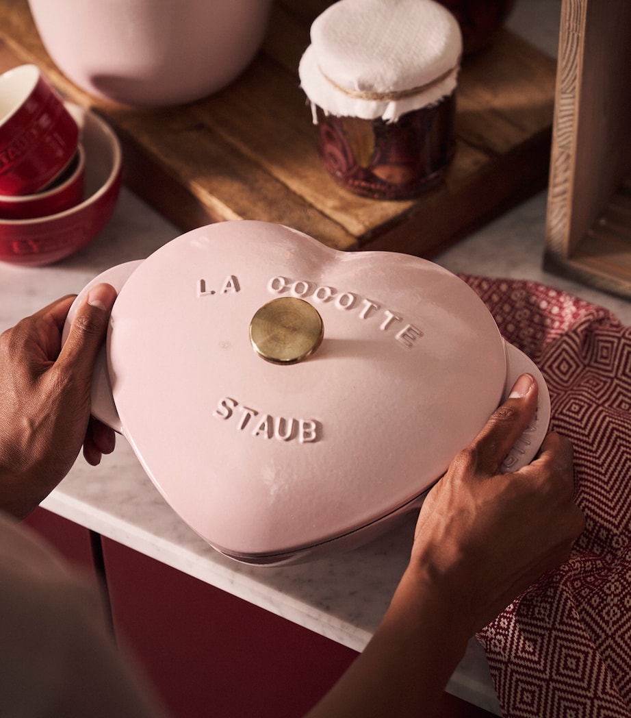 Staub Heart Cocotte (20cm)