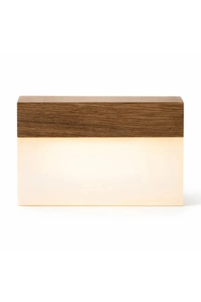 Gingko Design ceviz ağacından küçük LED lamba 8 x 2,5 x 6,6 cm