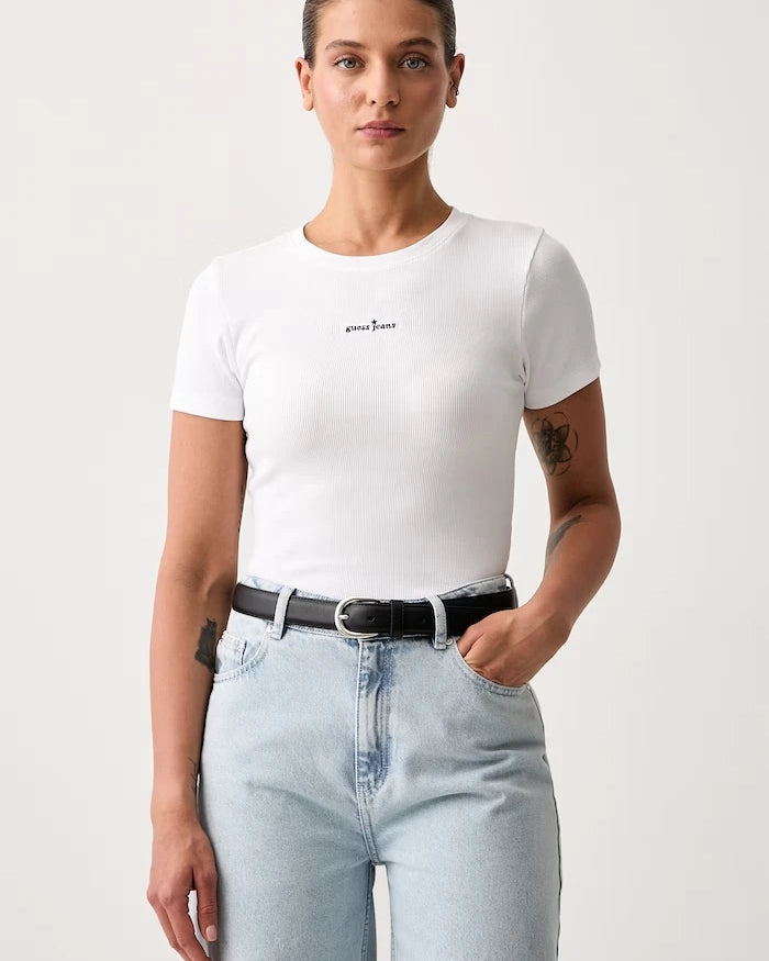 Guess Jeans pamuk ve elastanlı kadın tişörtü