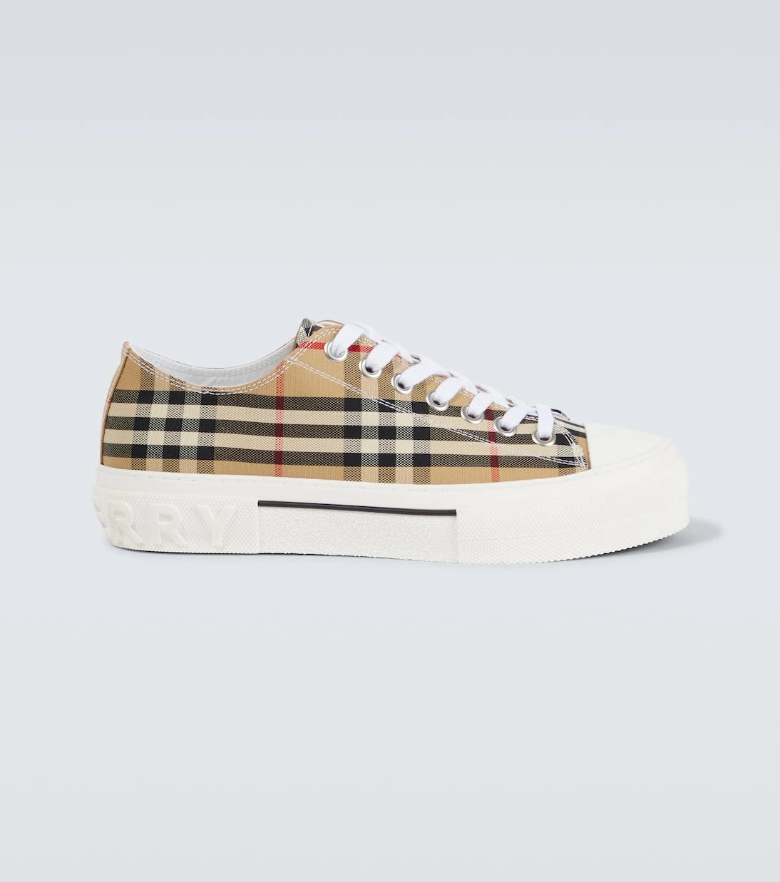 Burberry - حذاء سنيكرز كانفاس بطبعة مربعات بربري
