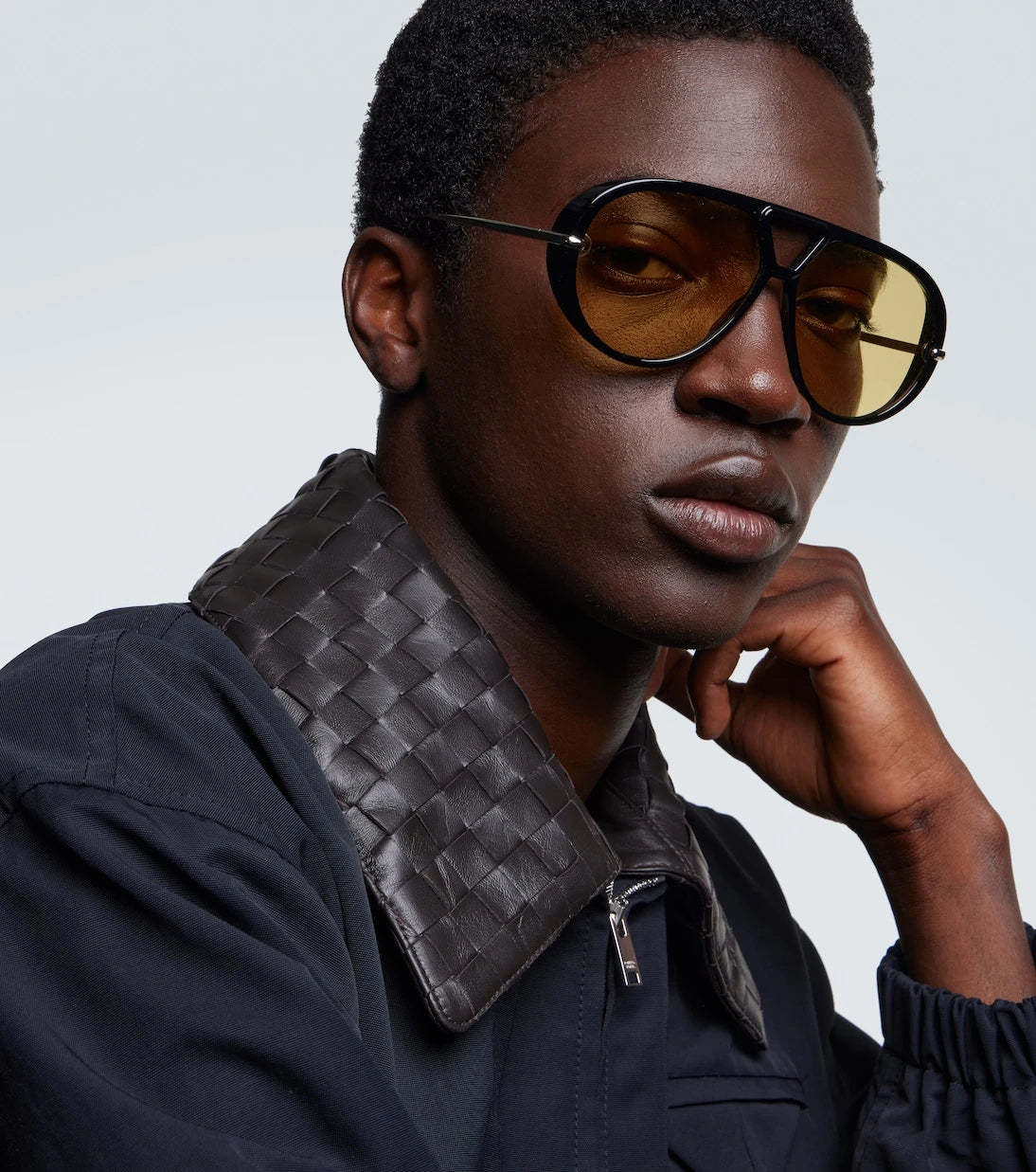 Bottega Veneta - نظارة أفياتور شمسية كلاسيكية