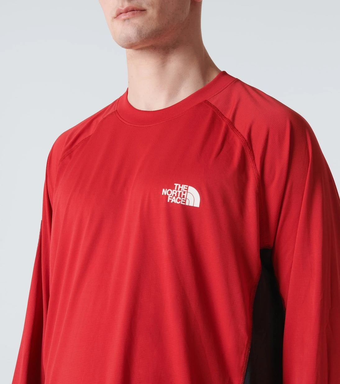 The North Face - تي شيرت تقني بتوقيع Undercover