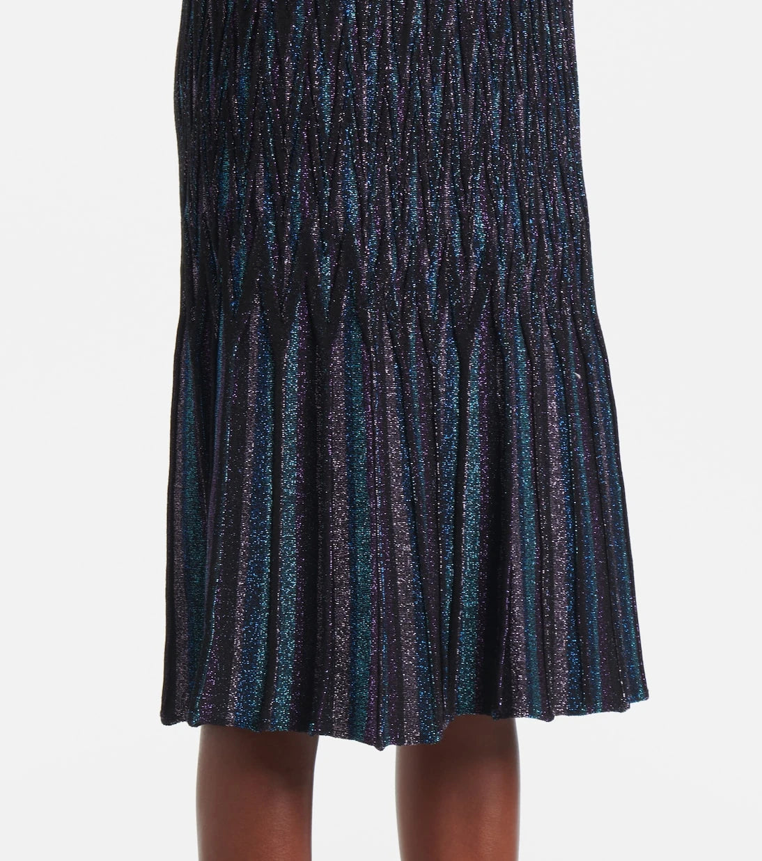 Missoni - تنورة ميدي بكسرات من قماش اللاميه