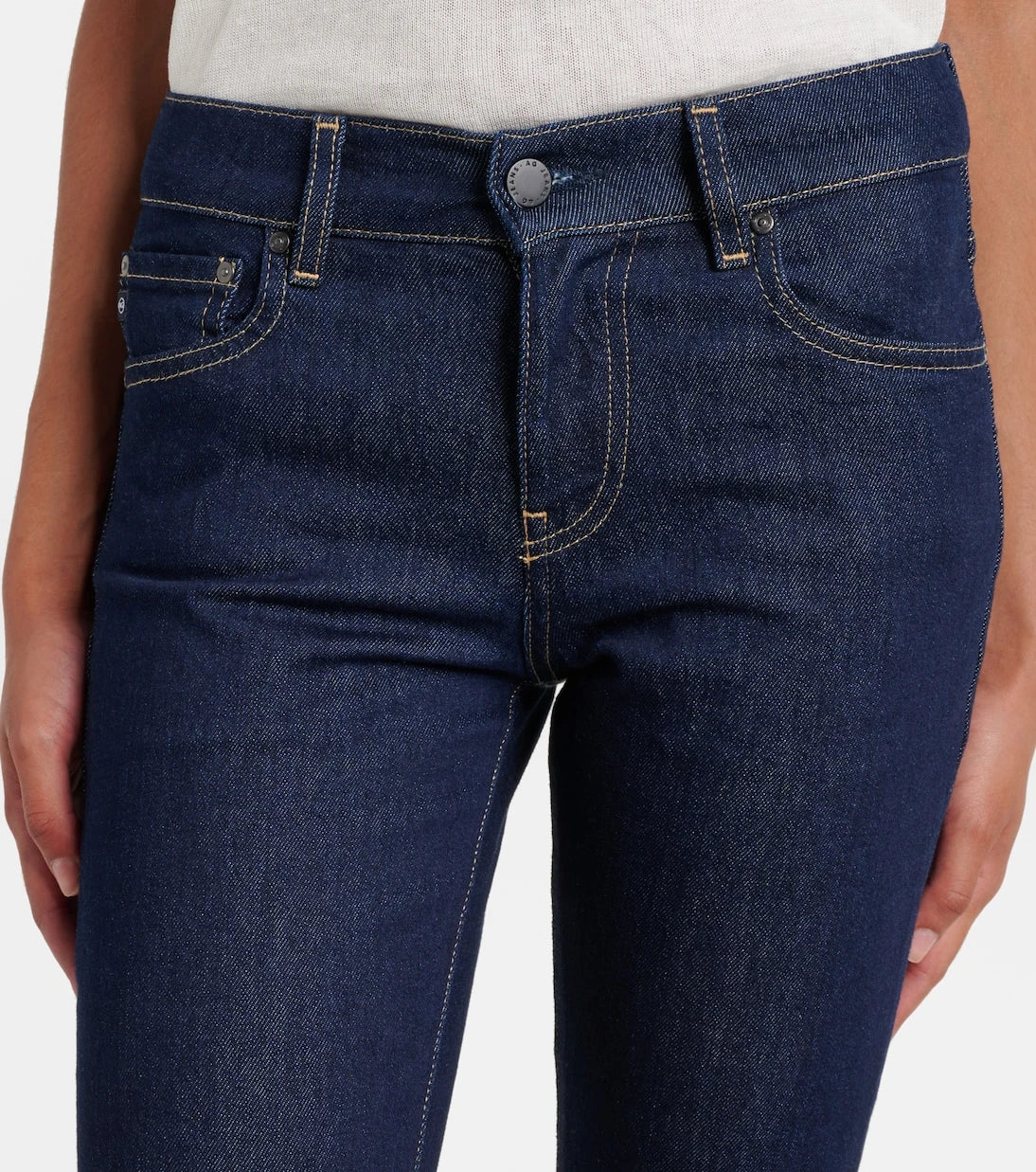AG Jeans - بنطلون جينز كولون بقصة مستقيمة وخصر متوسط الارتفاع