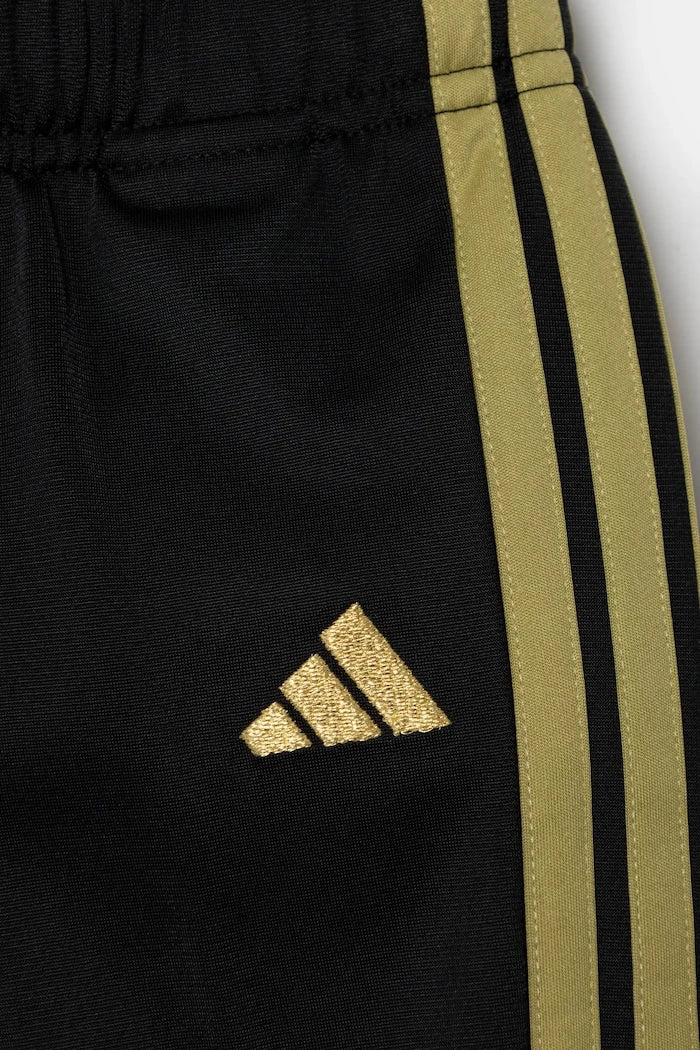 Бебешки анцуг adidas