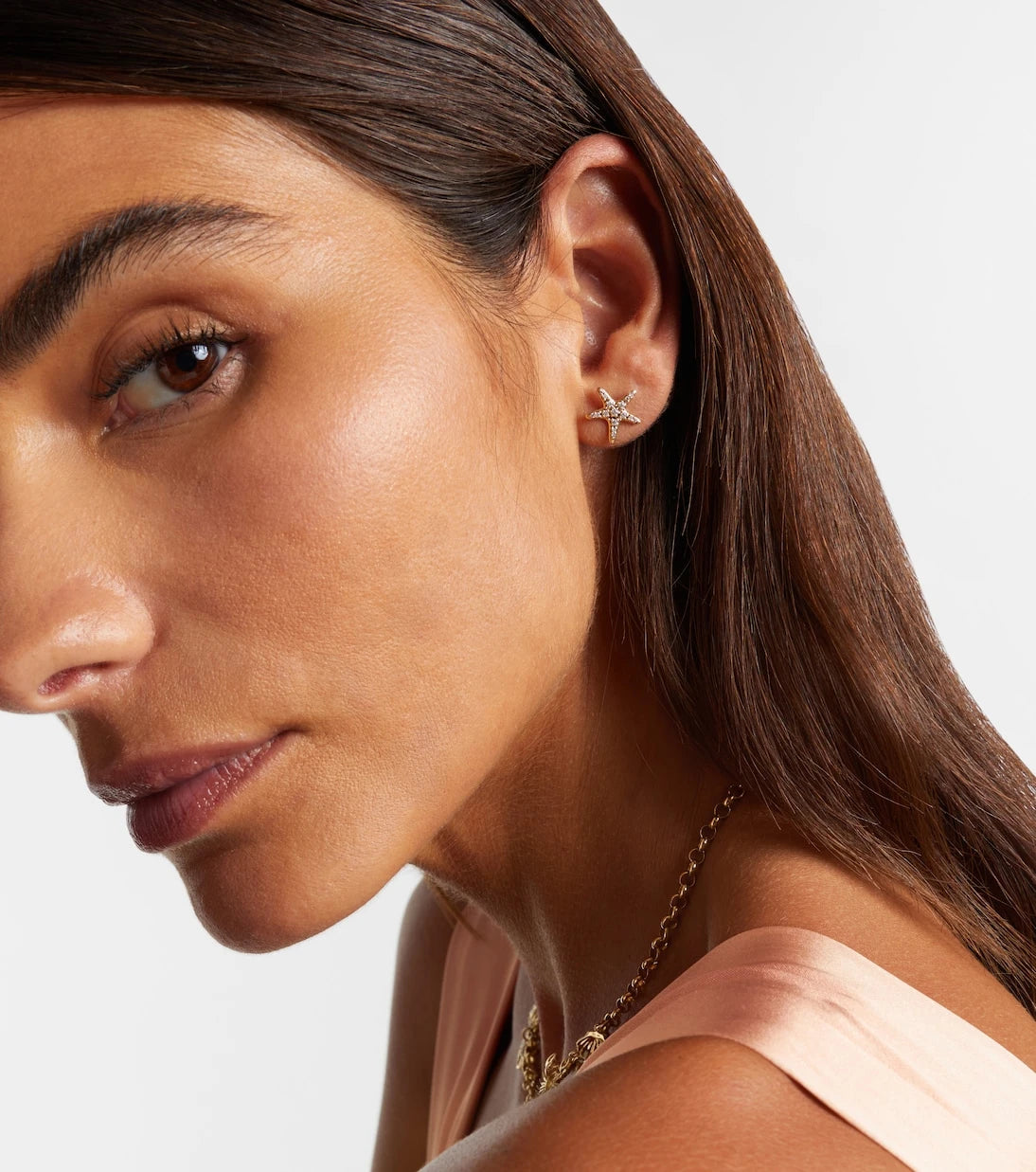 Sydney Evan - Starfish 14kt gold earrings with diamonds