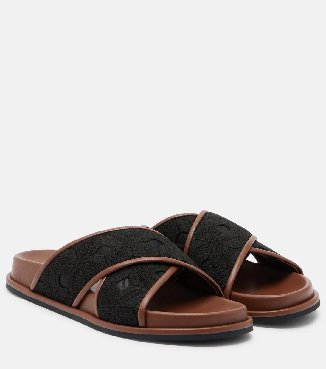 Max Mara - سليبرز بتطريز بيوني