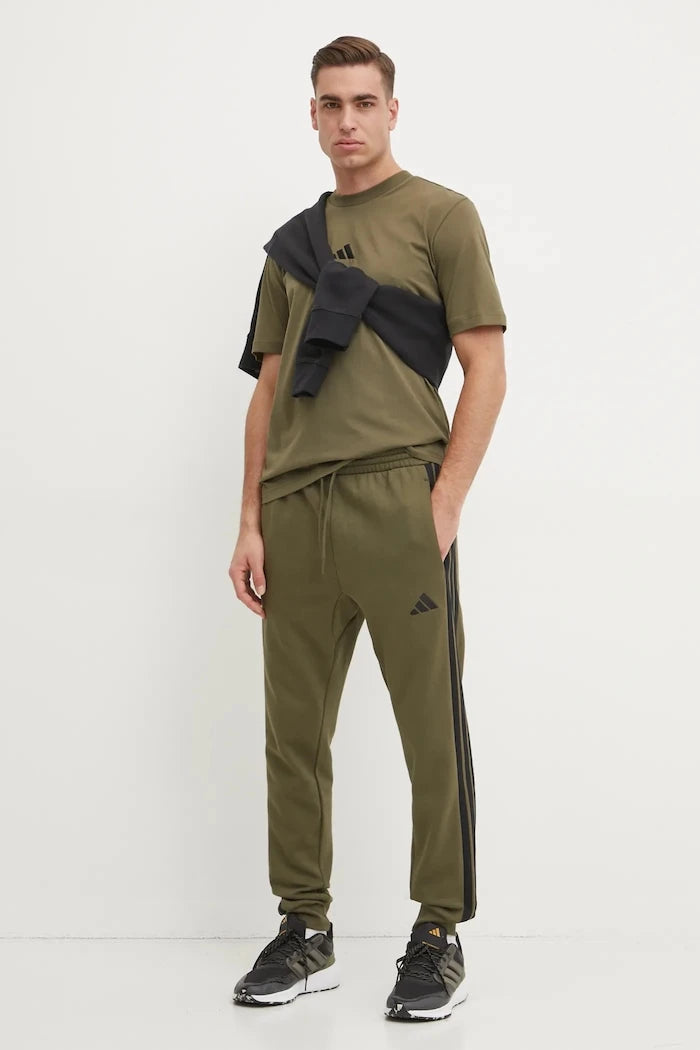 Спортен панталон adidas Essentials