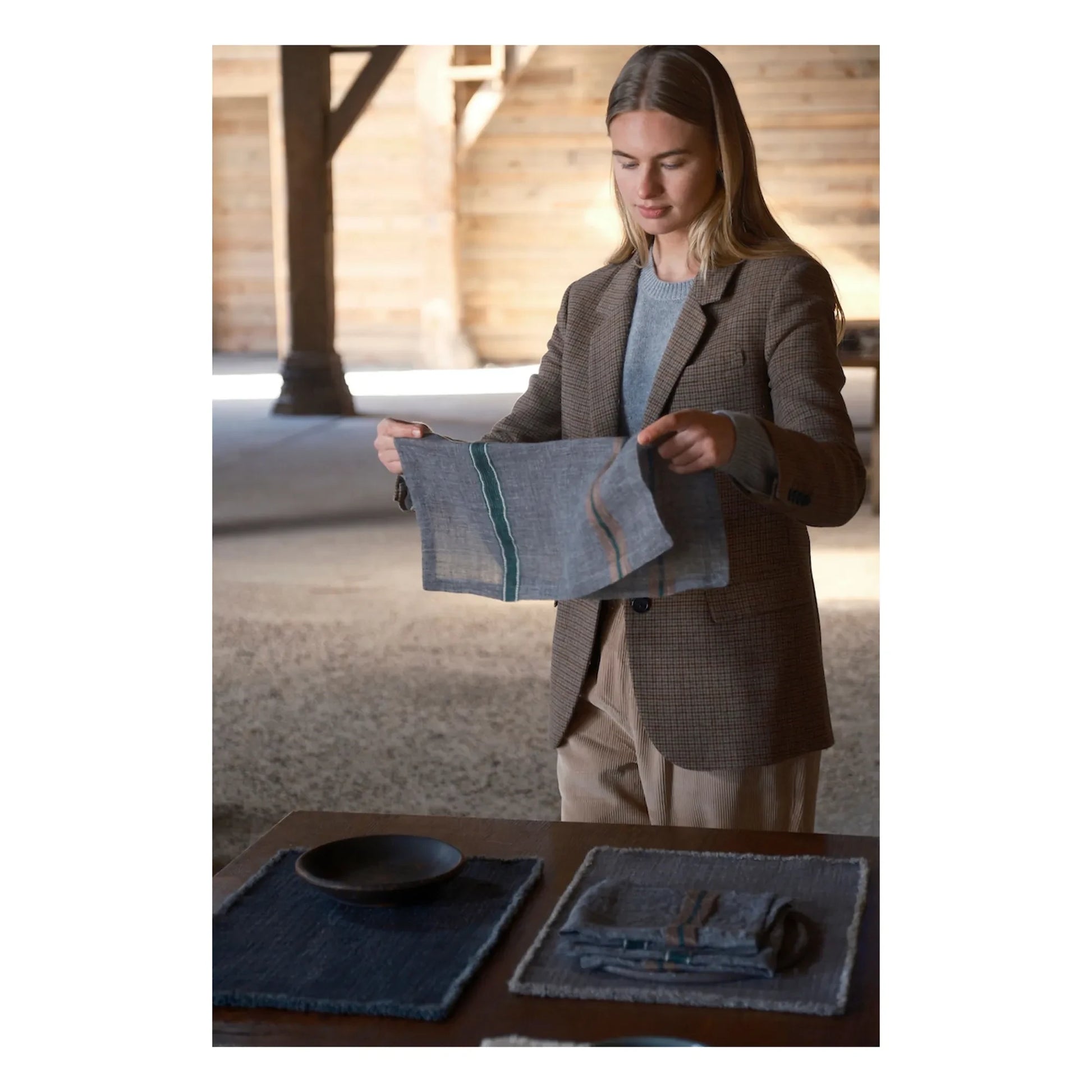 Libeco - Arlo linen napkin | Carbon