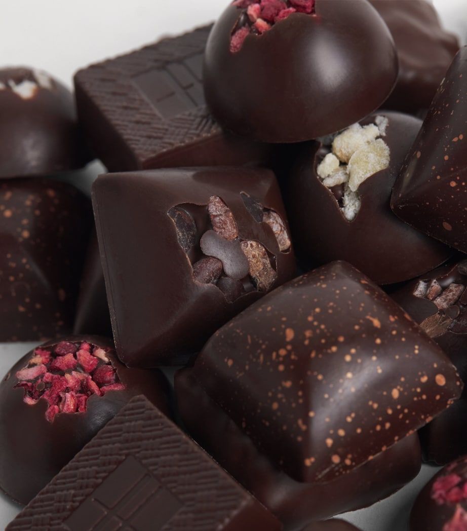 Dark Chocolate 24-Piece Collection (195g)