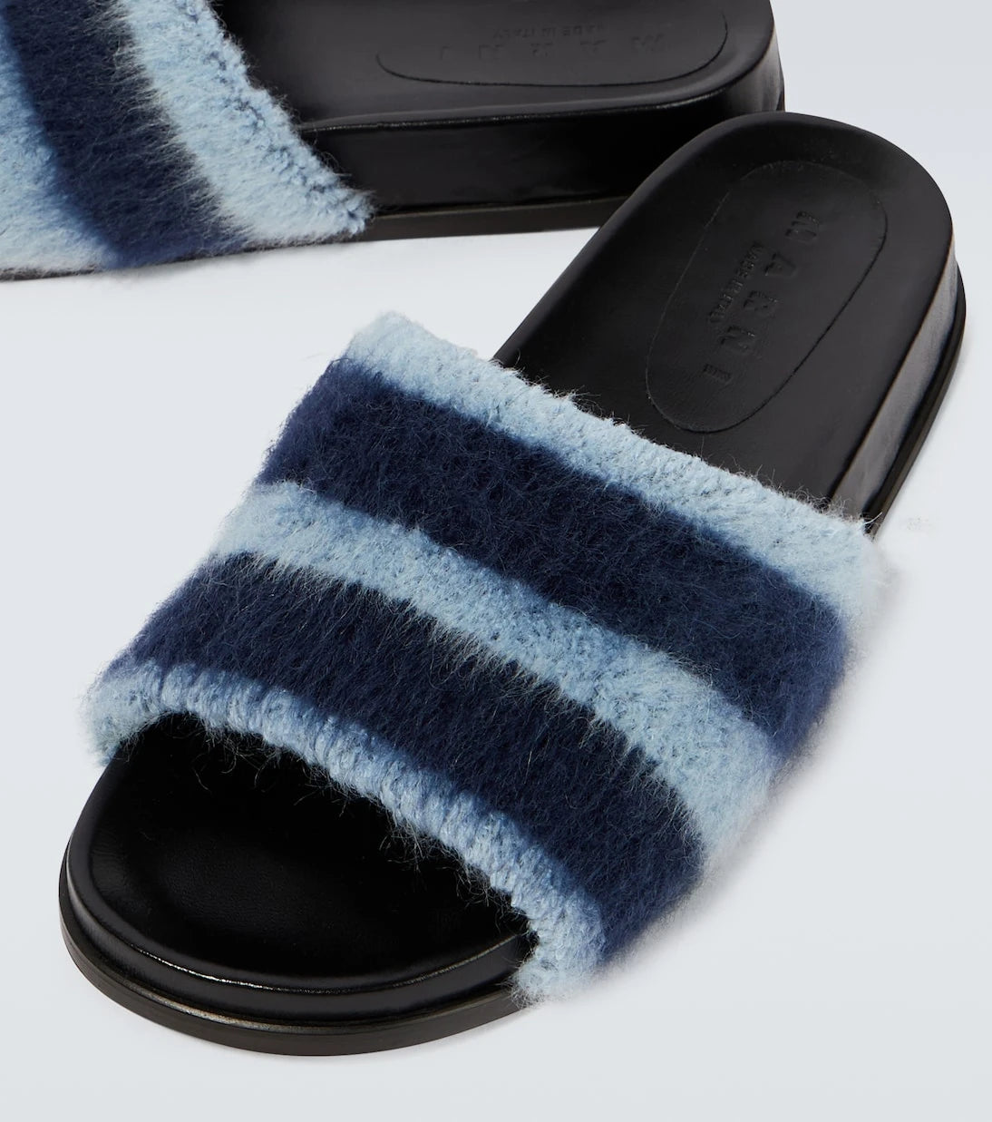 Marni - Fussbett striped slides