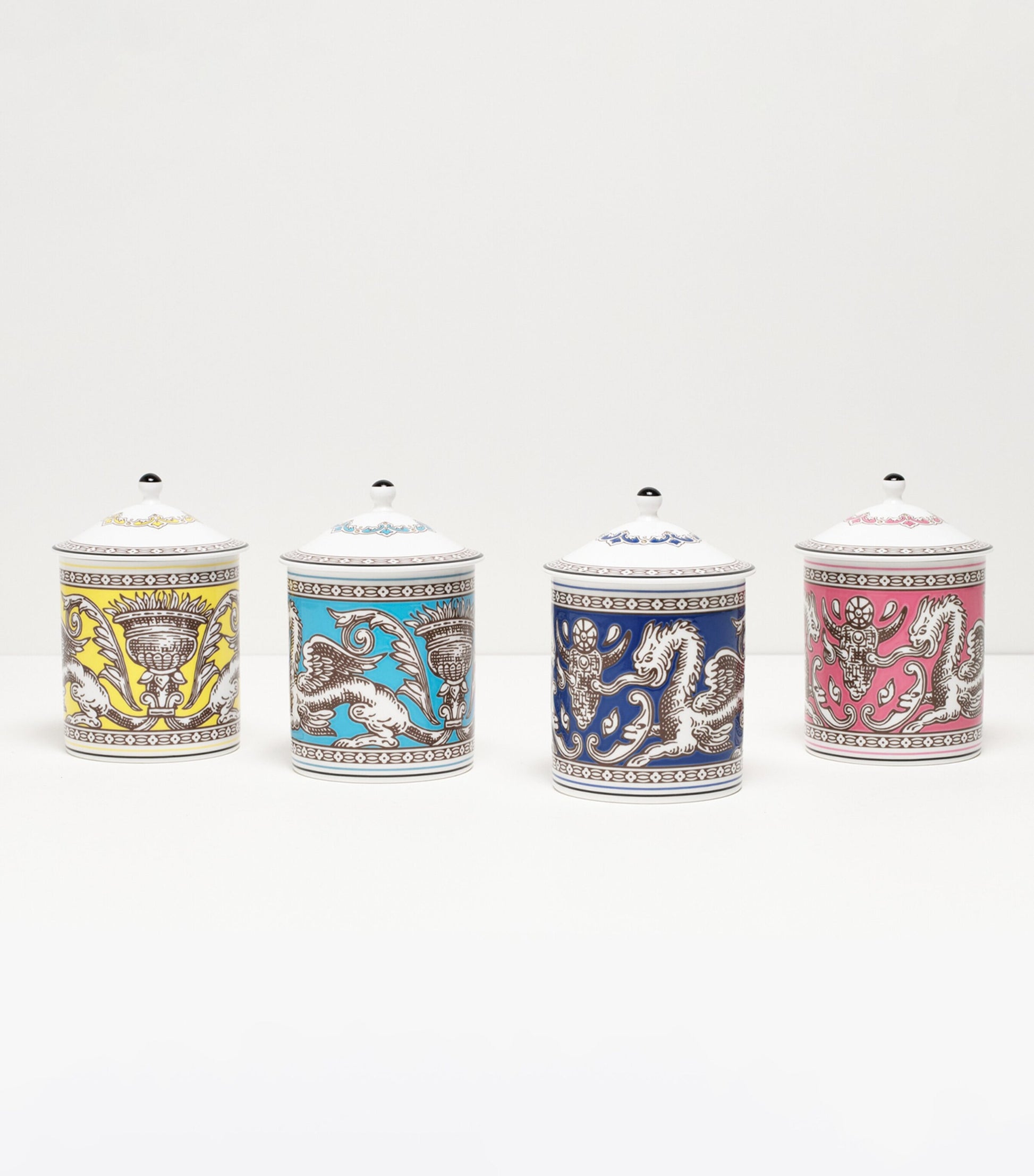 Florentine Fuchsia Scented Candle (800g)