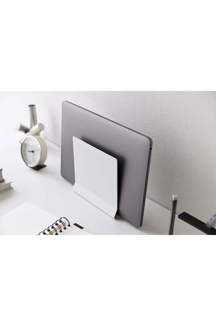 Yamazaki Tower Laptop Standı