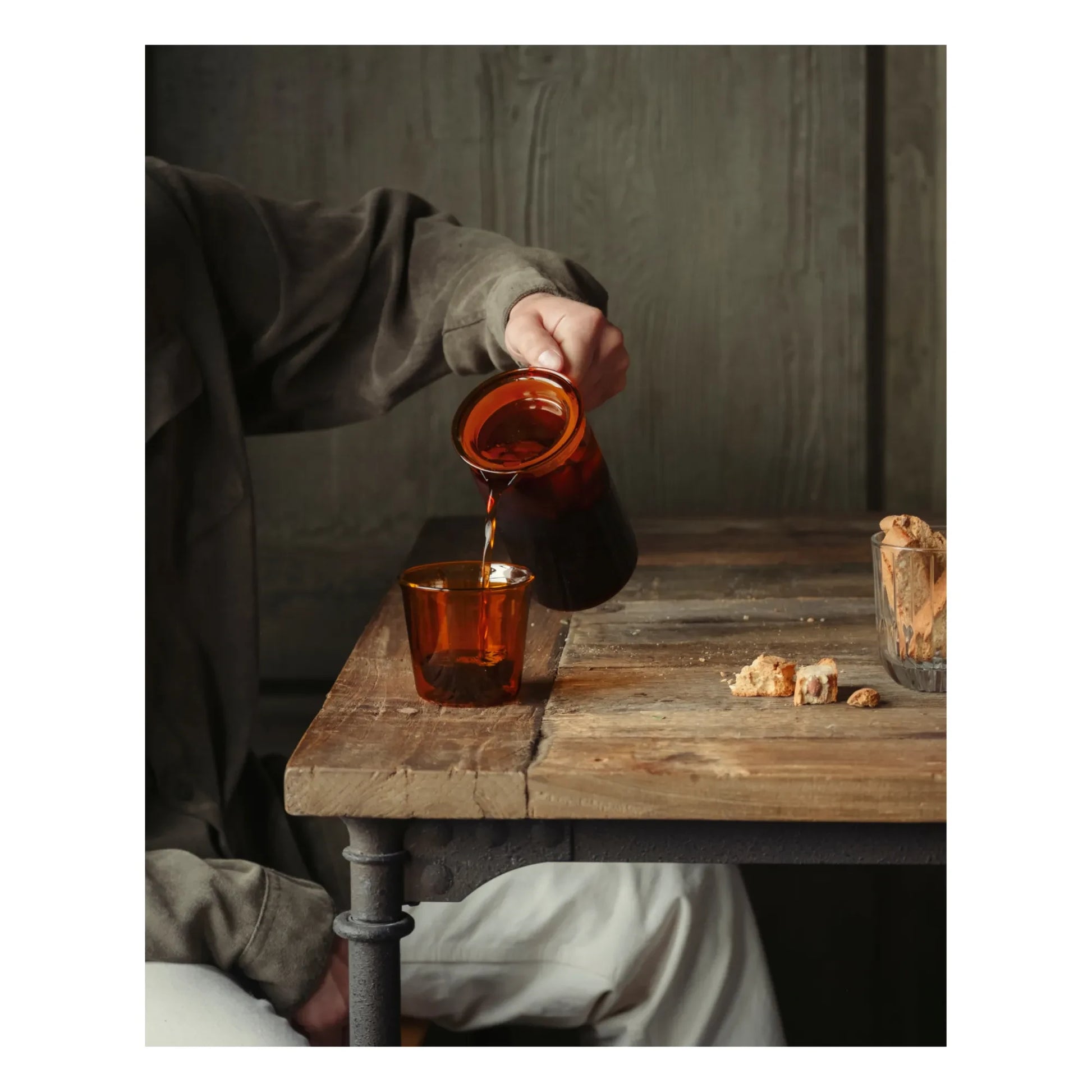 Kinto - Cast Jug - 750 ml | Amber