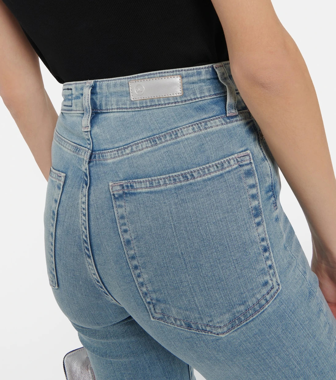 AG Jeans - بنطلون جينز باتي واسع بقصة عالية الخصر