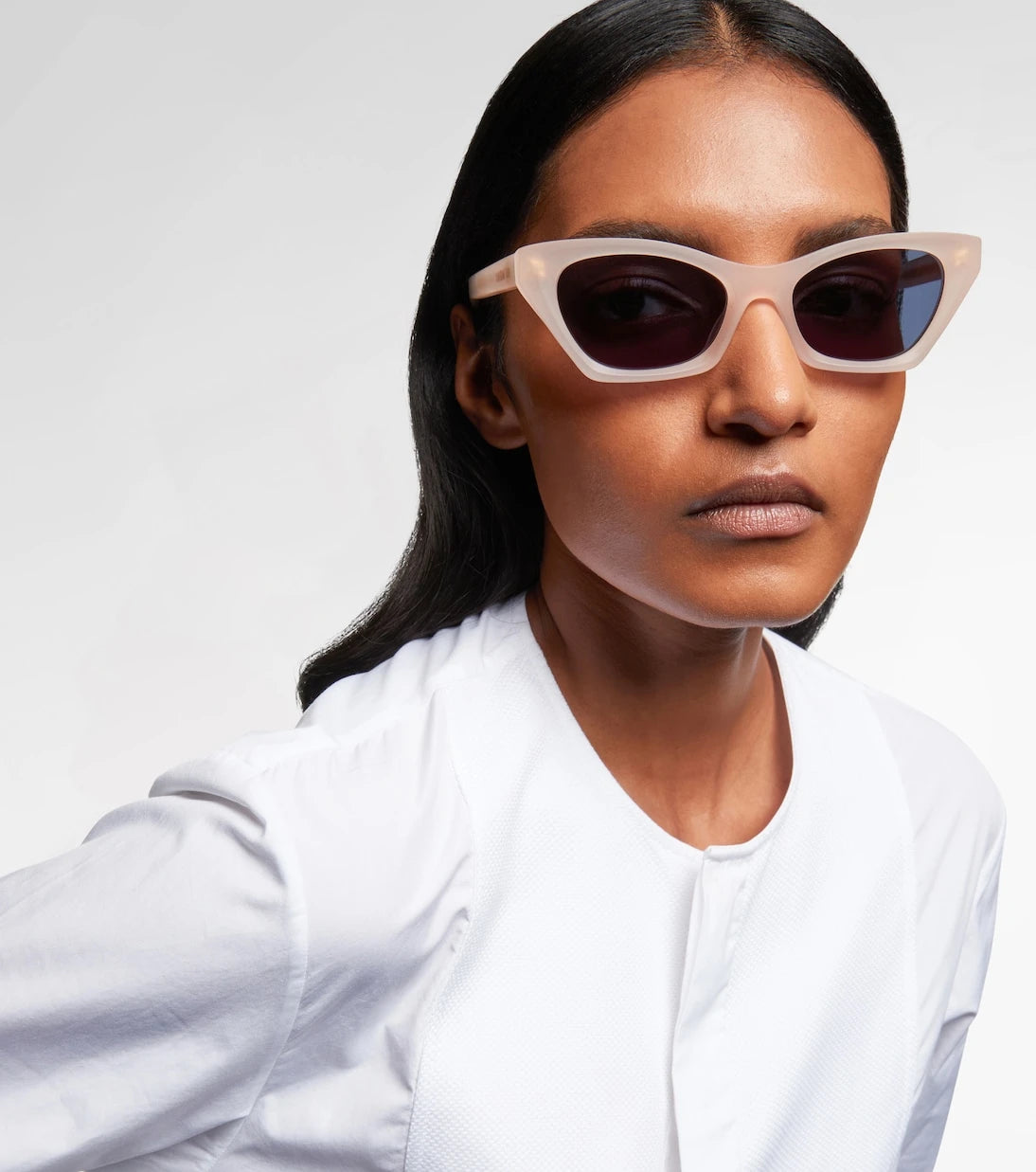 Dior Eyewear - DiorMidnight B1I cat-eye sunglasses