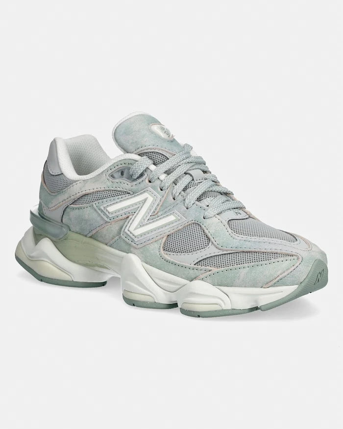 New Balance 9060 Kadın Spor Ayakkabı