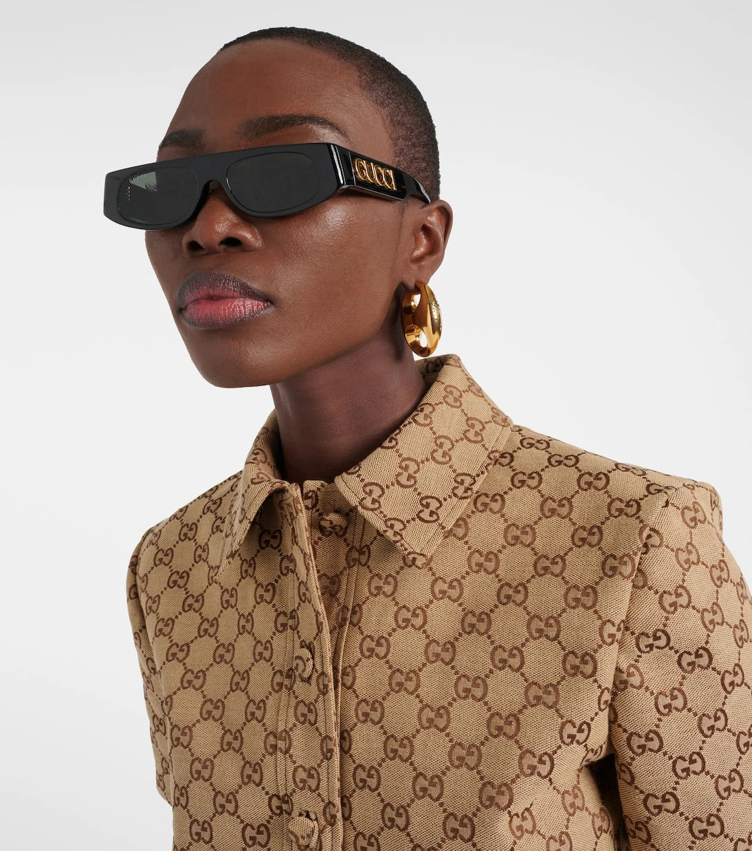 Gucci - نظارة شمسية مستطيلة بشعار
