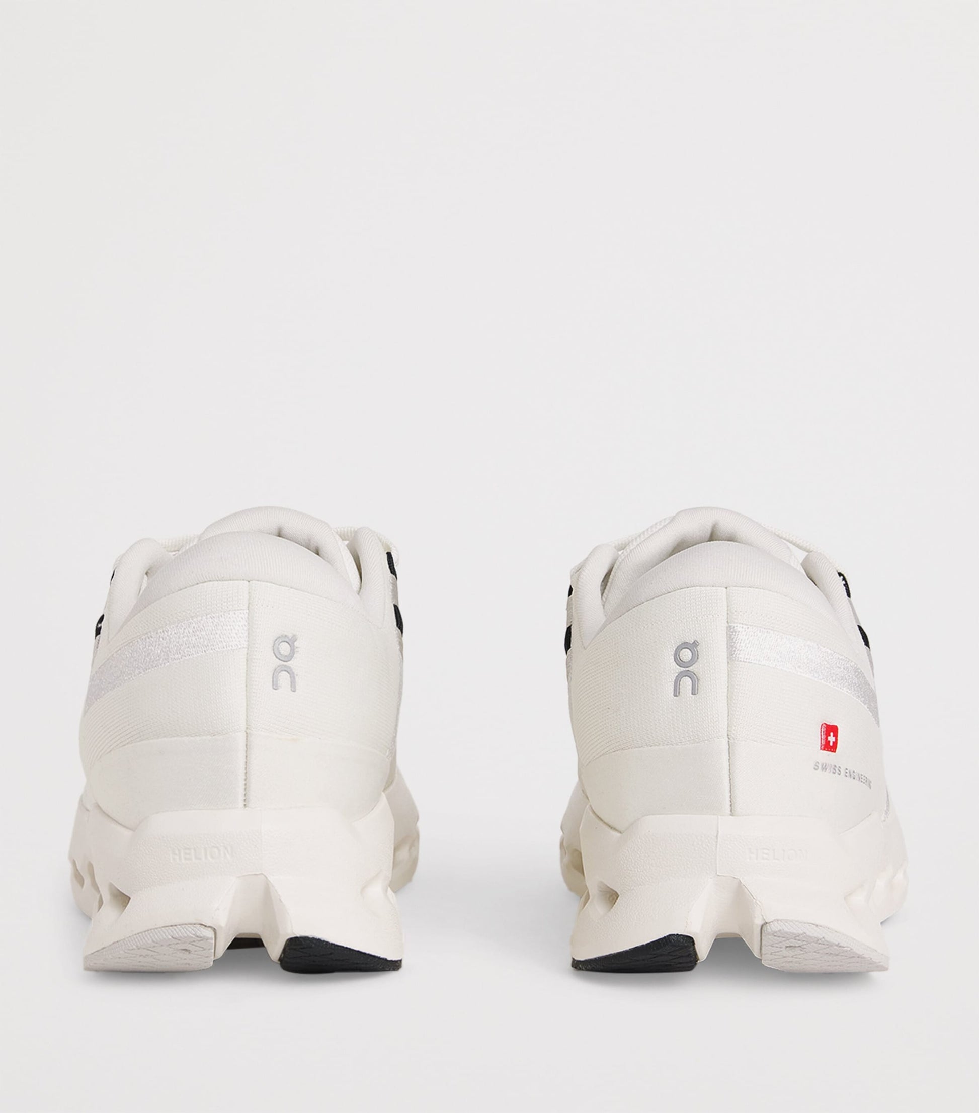 On Ivory Cloudsurfer 2 Trainers