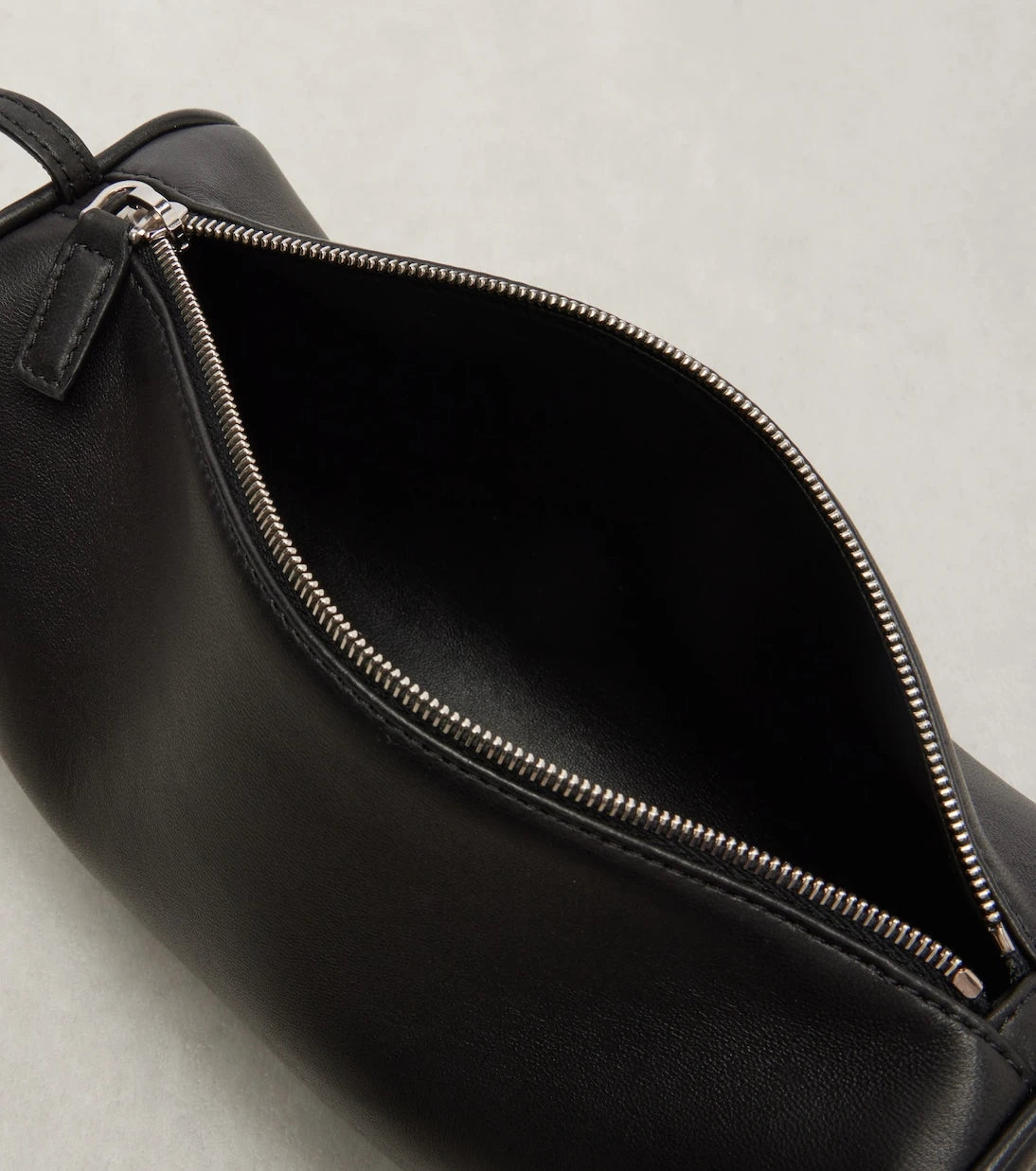 The Row - '90s leather shoulder bag