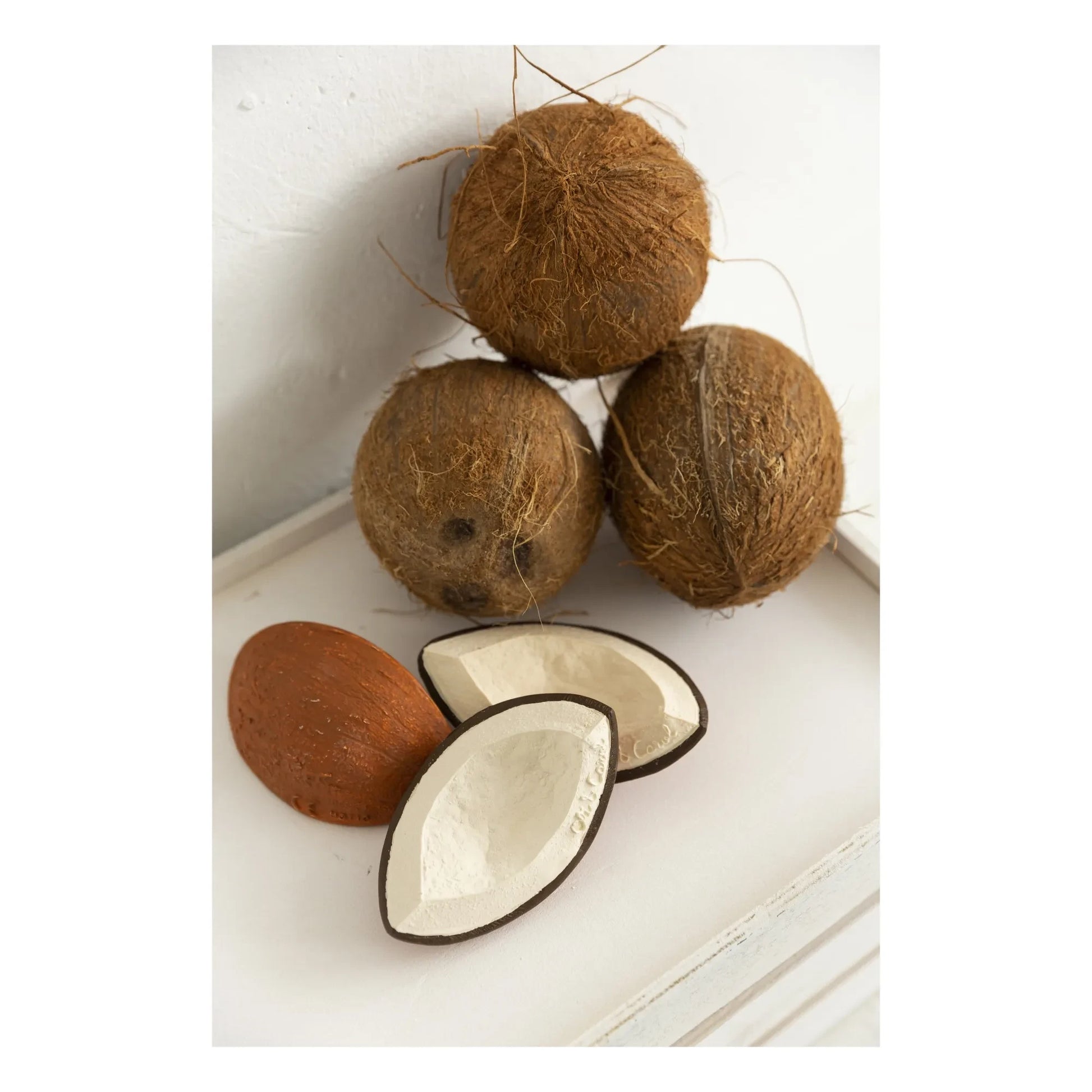 Oli & Carol - Coco the Coconut Teething Ring | White