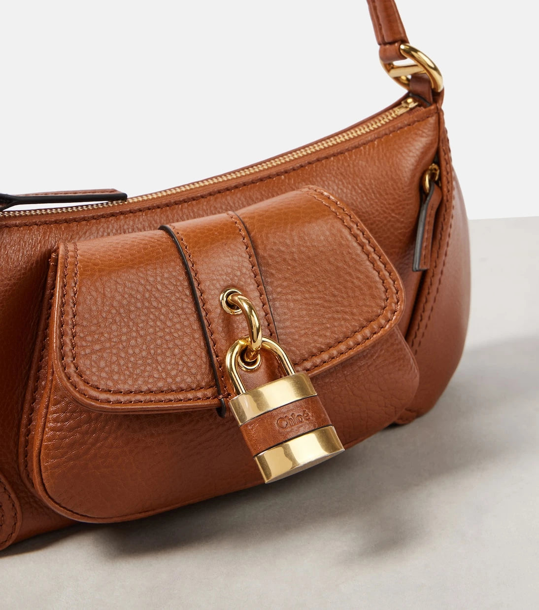 Chloé - The 99 Small leather shoulder bag