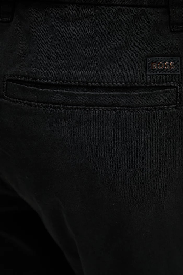 BOSS Orange pamuk ve elastan karışımlı erkek chino şort