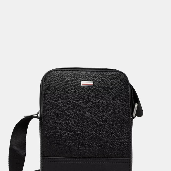 Tommy Hilfiger erkek suni deri omuz çantası