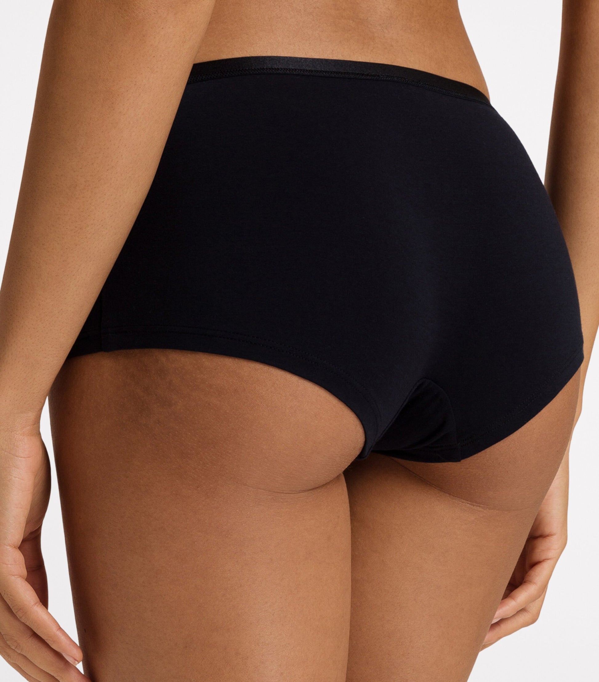 Hanro Black Stretch-Cotton Sensation Boyleg Briefs