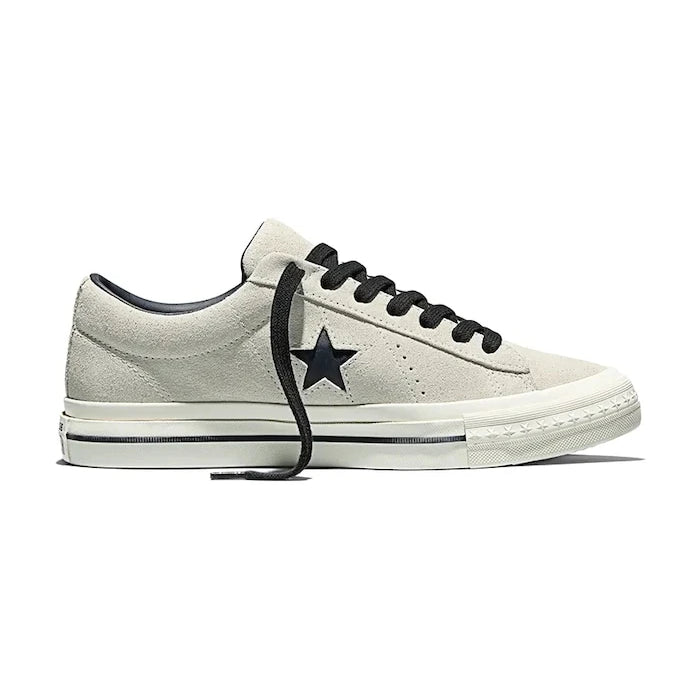 Велурени кецове Converse One Star 95