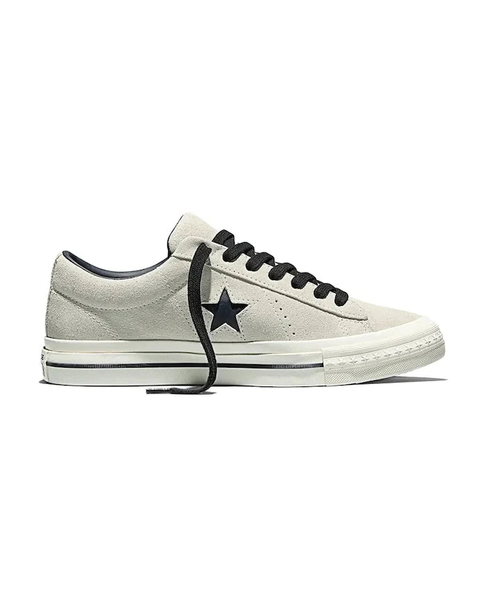 Велурени кецове Converse One Star 95