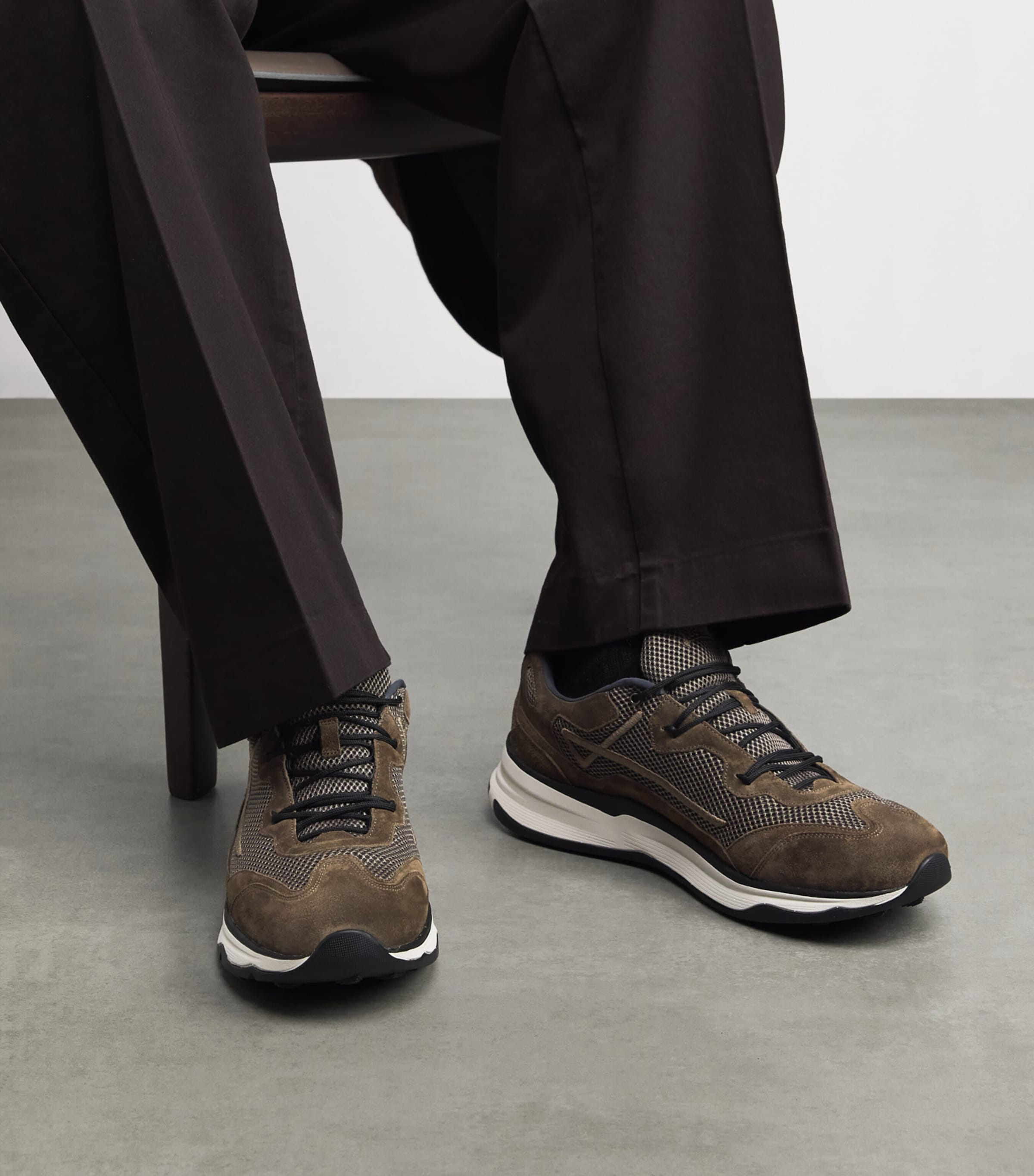 Suede Maggiore Sneakers