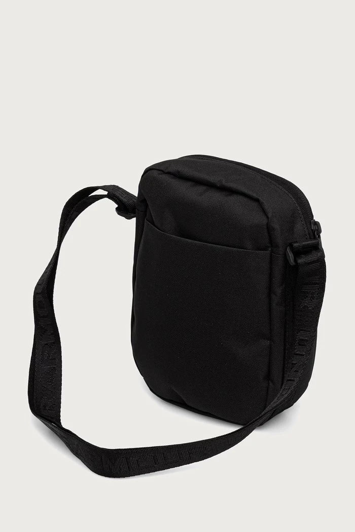 Under Armour omuz çantası Essential