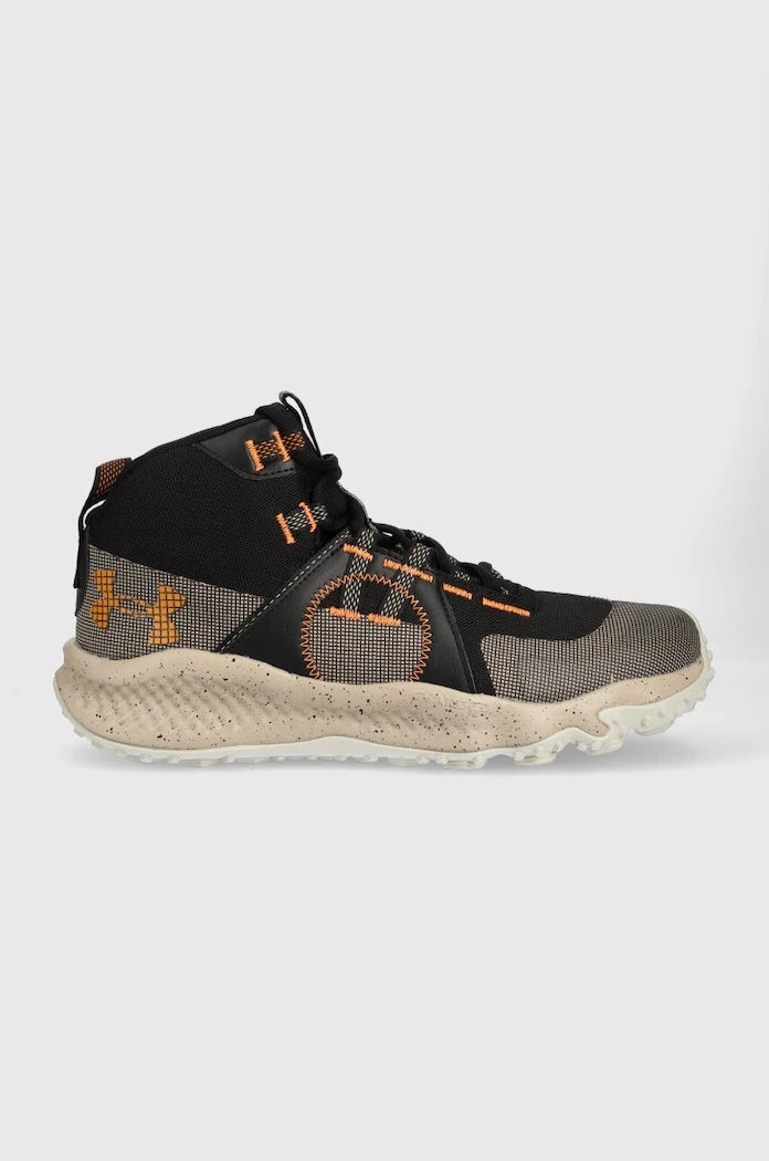 Under Armour Charged Maven Trek