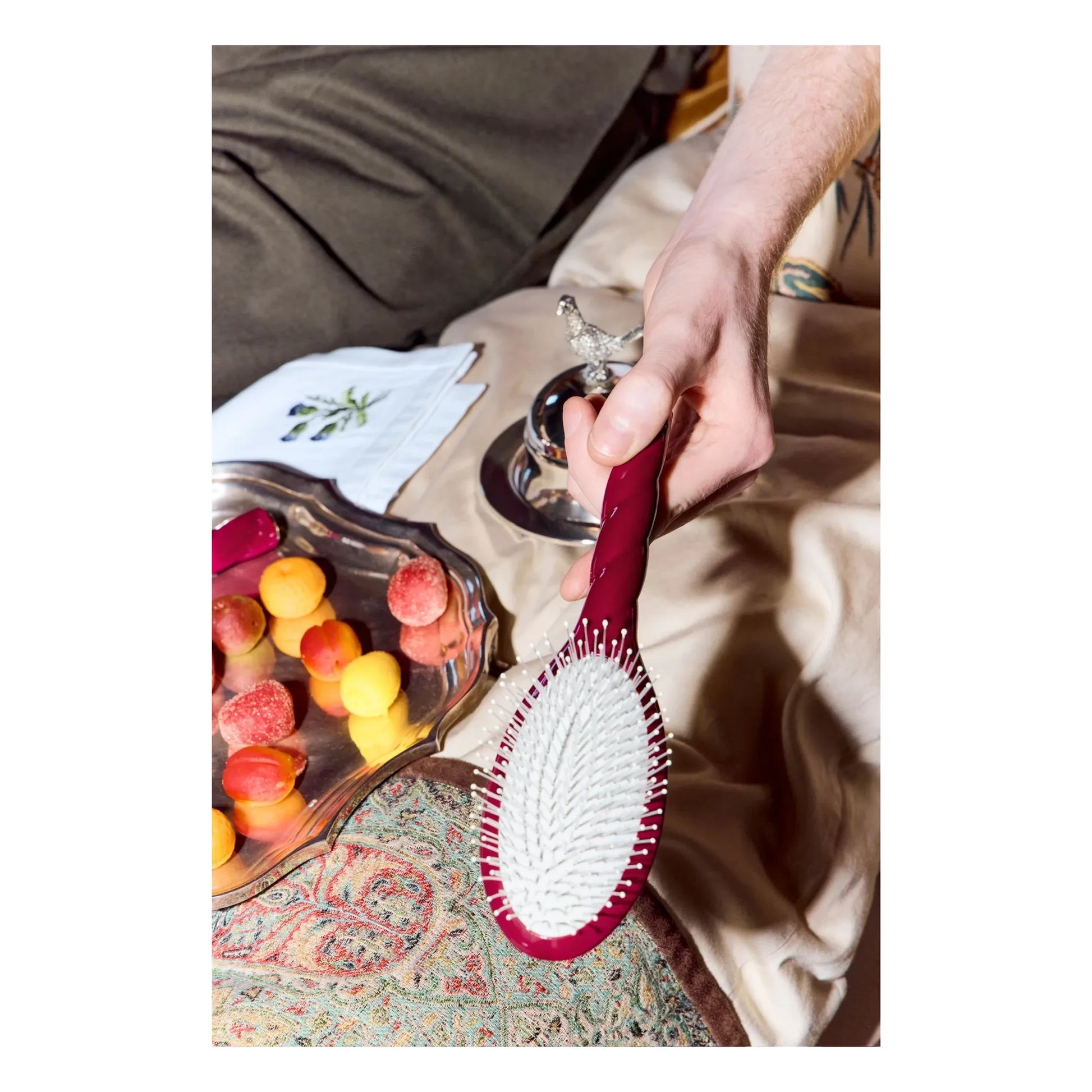 La Bonne Brosse - Brosse La Miracle N°4 - Detangling and Stimulating  | Cherry red