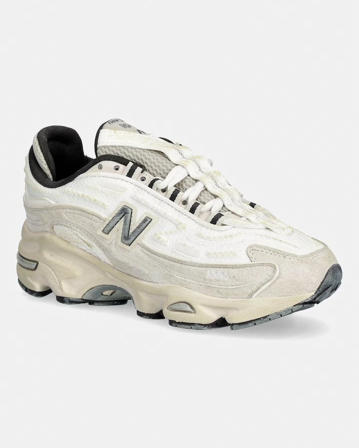 New Balance 1000 spor ayakkabı