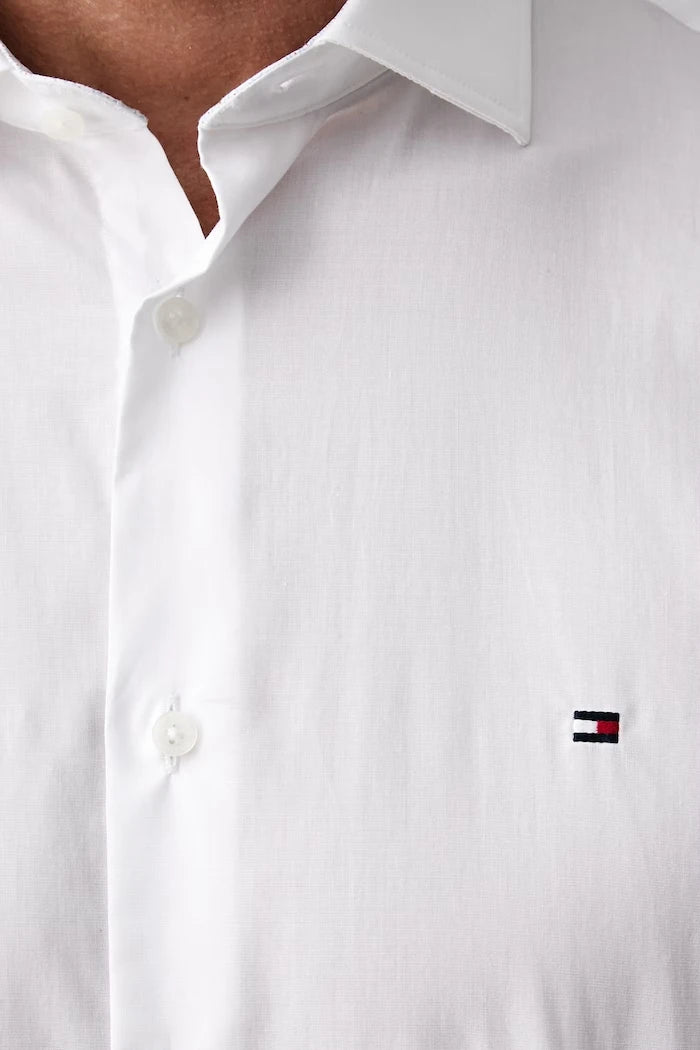 Tommy Hilfiger pamuk ve elastan erkek gömlek