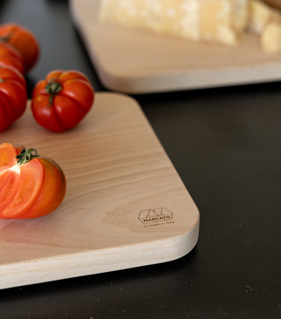 Medium Classic Cutting Board