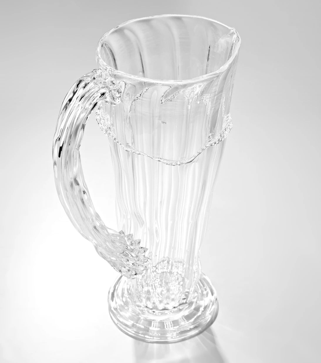 Alexander Kirkeby - Crystal pitcher