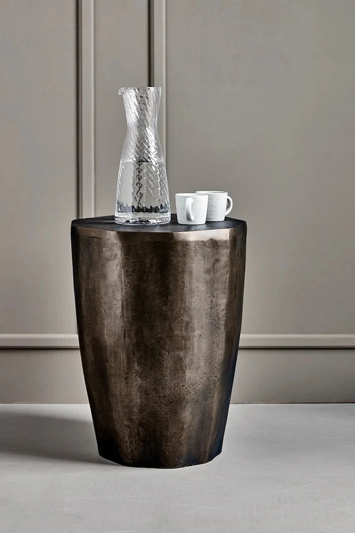 House Doctor Fırçalanmış Metalden Sehpa 44 x 33 cm