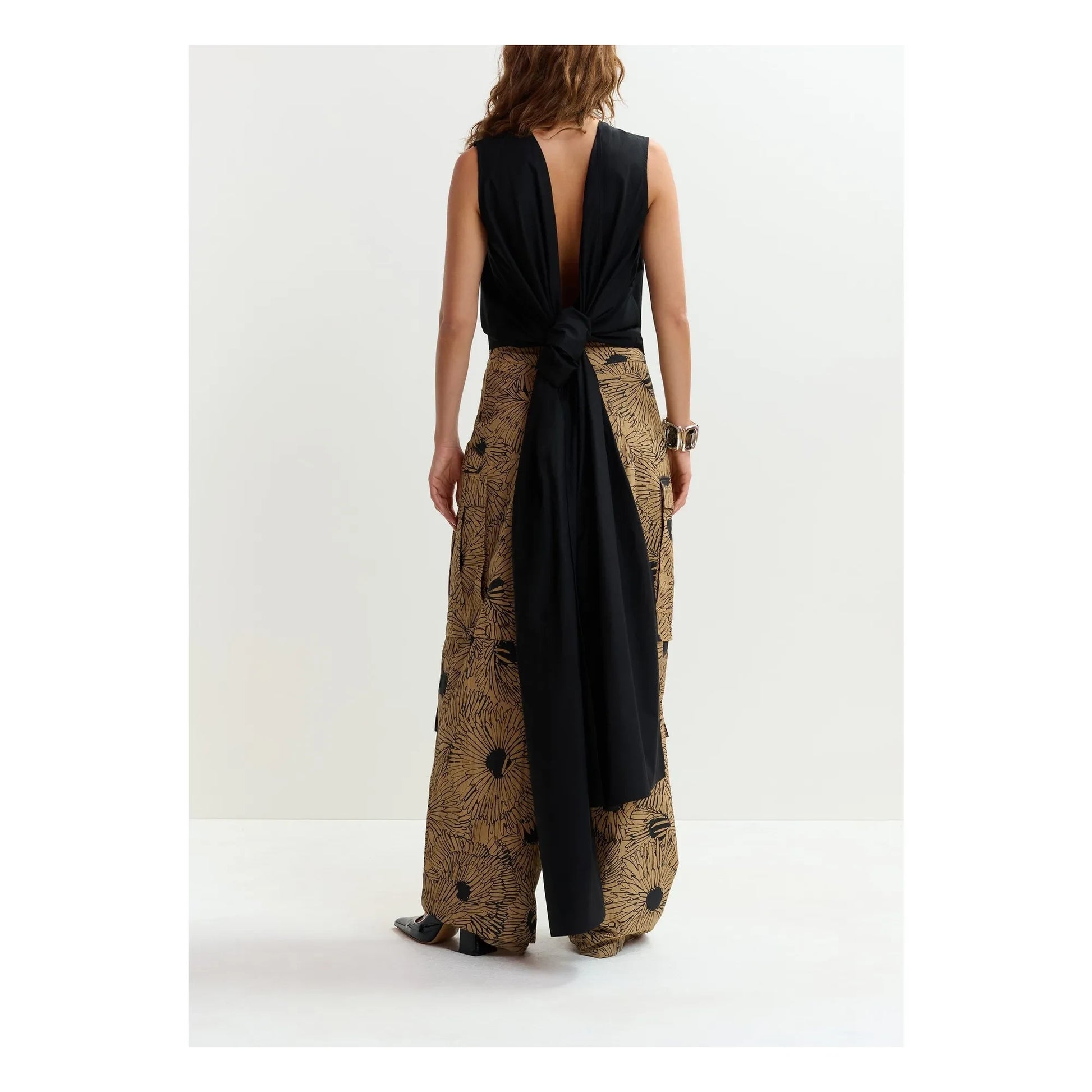 Essentiel Antwerp - Top Jelani | Black