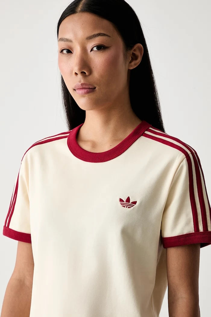 adidas Originals pamuk ve elastanlı kadın tişörtü