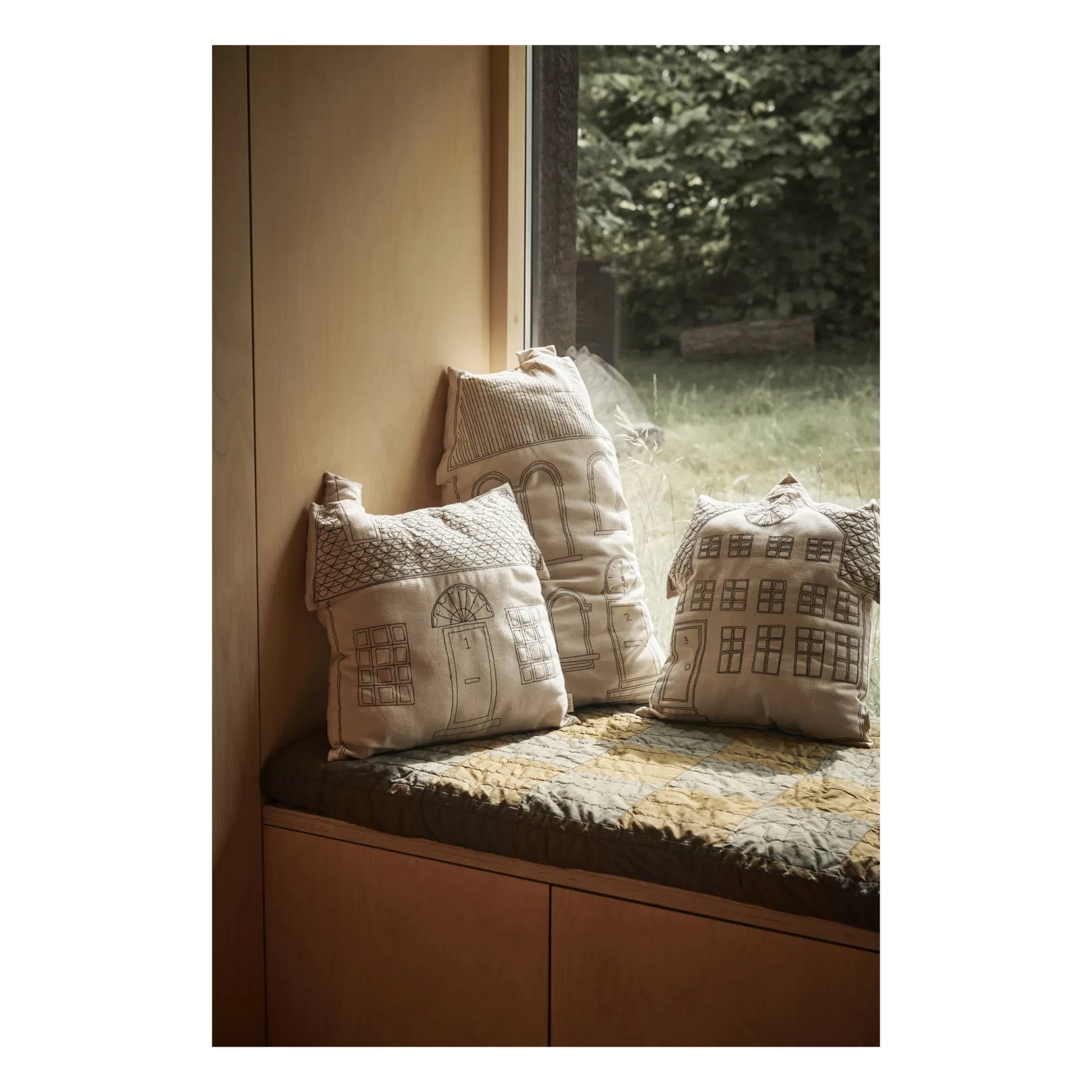 Ferm Living Kids - Abode Tall Clock cushion