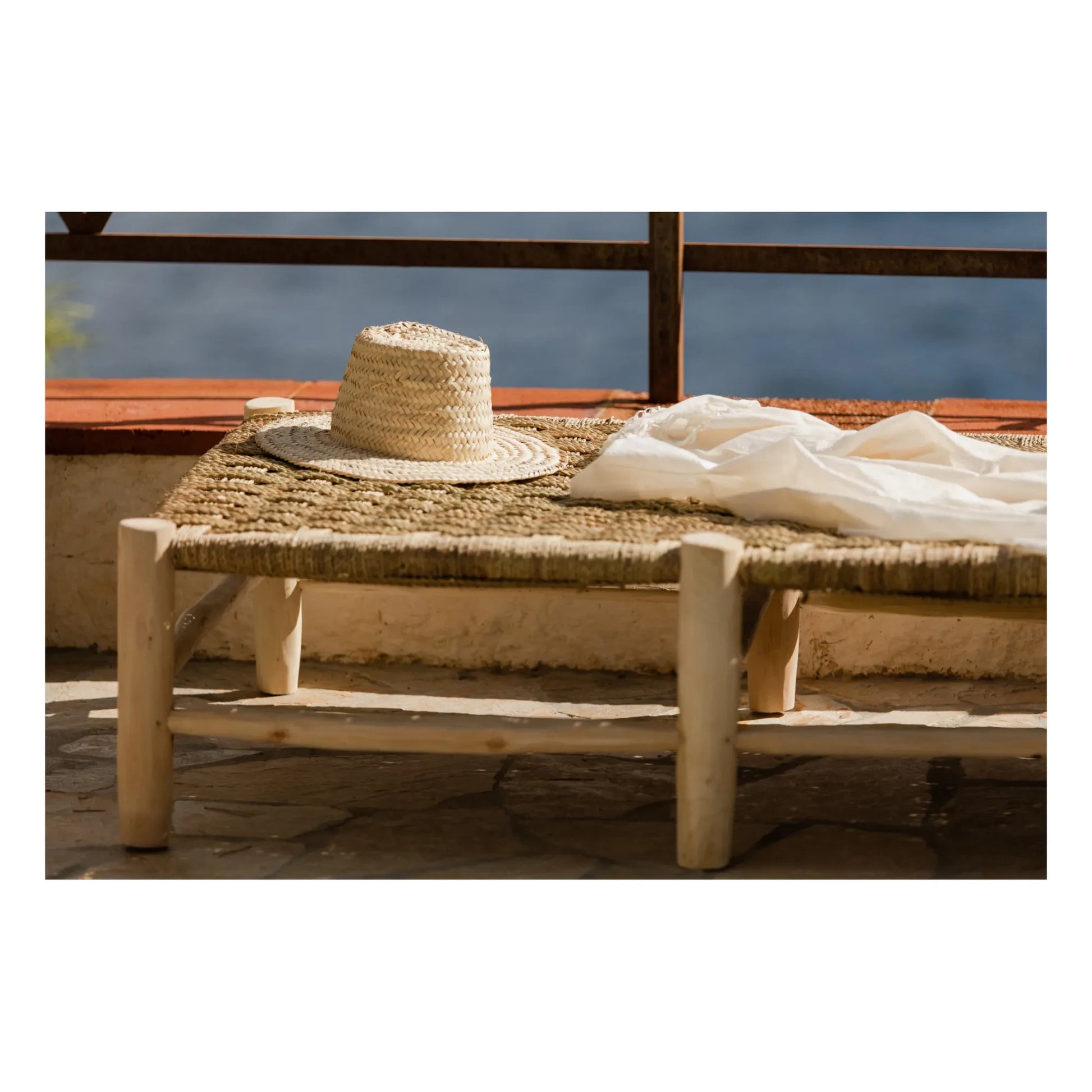 Cosydar - Palm Leaf and Raw Wood Bench - 8 Legs