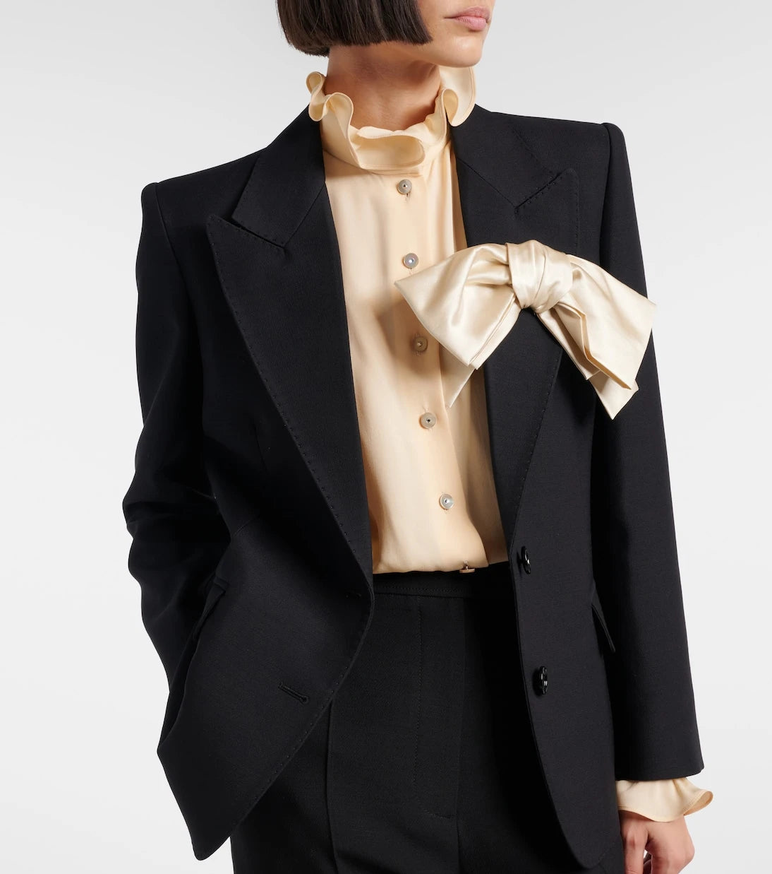 Valentino - Crepe Couture bow-detail blazer