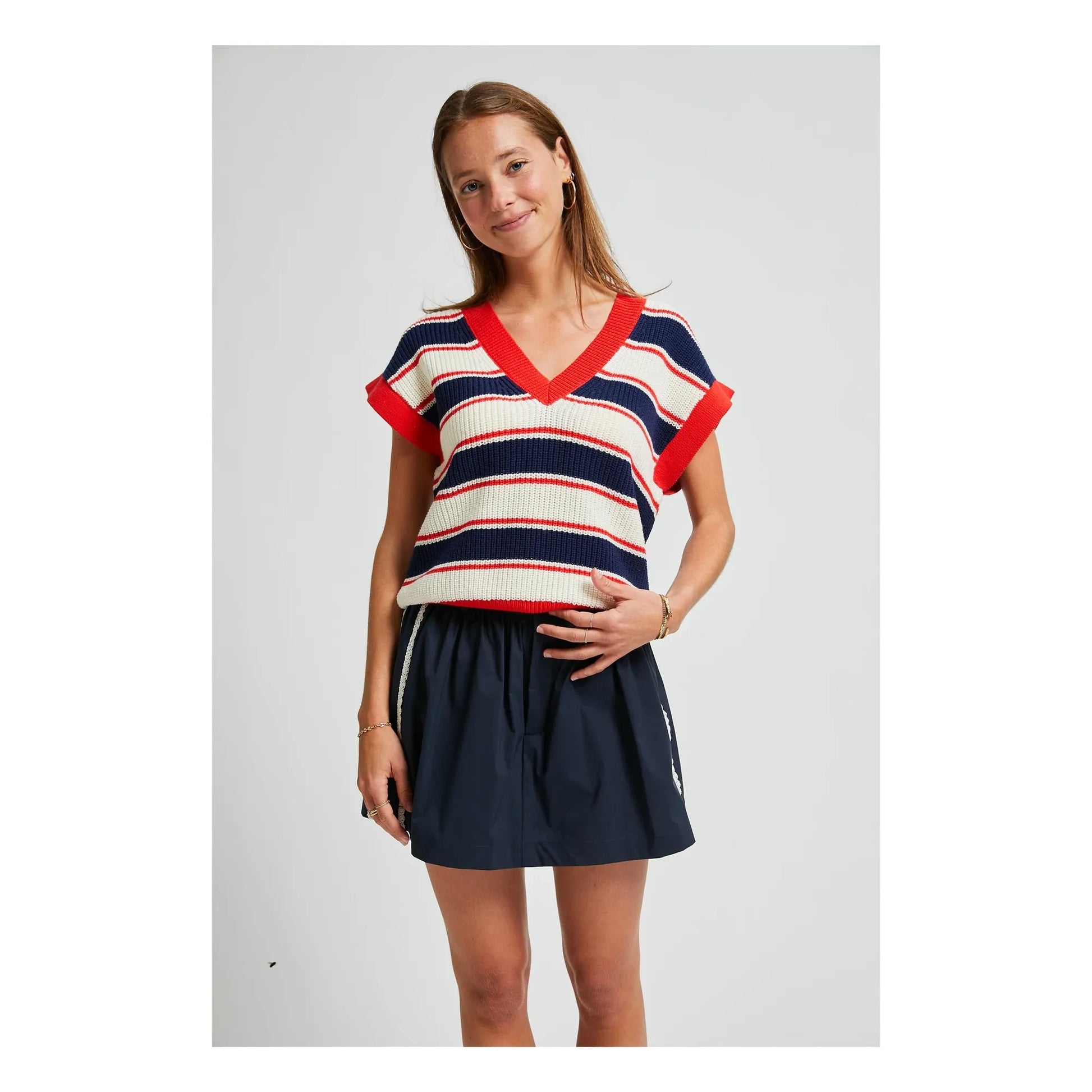 Indee - Vasislas Embroidered Short Skirt  | Navy blue