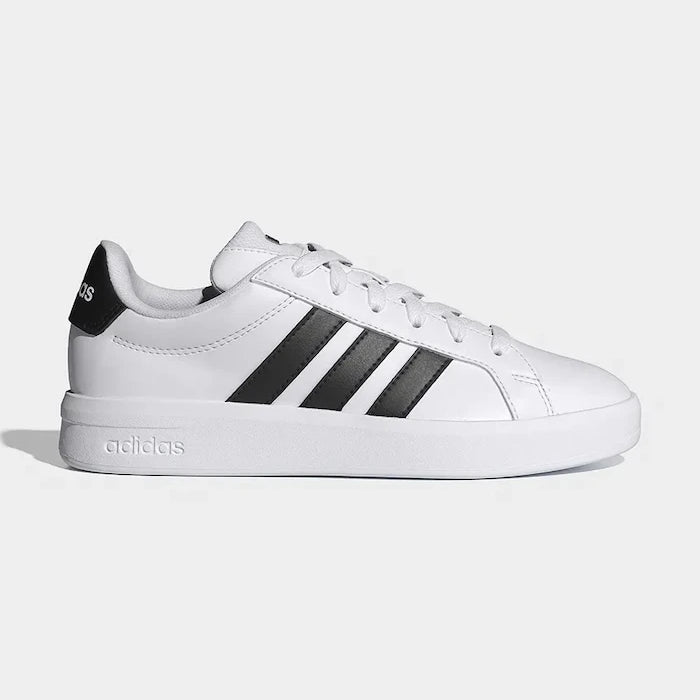 Детски маратонки adidas GRAND COURT 3.0