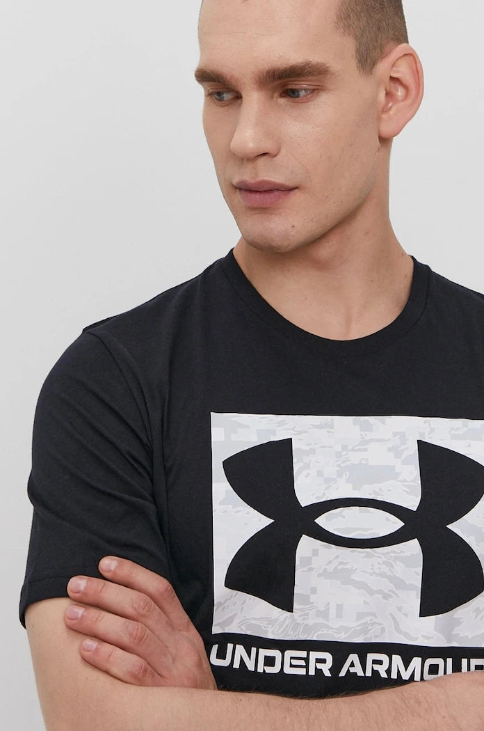 Under Armour тениска мъжка с памук CAMO BOXED LOGO